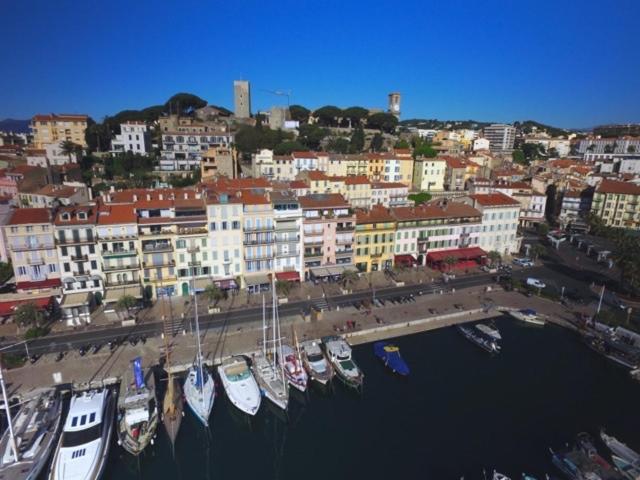 Cannes Old Port, Seafront & Seaview, Yacht Show Port ภายนอก รูปภาพ
